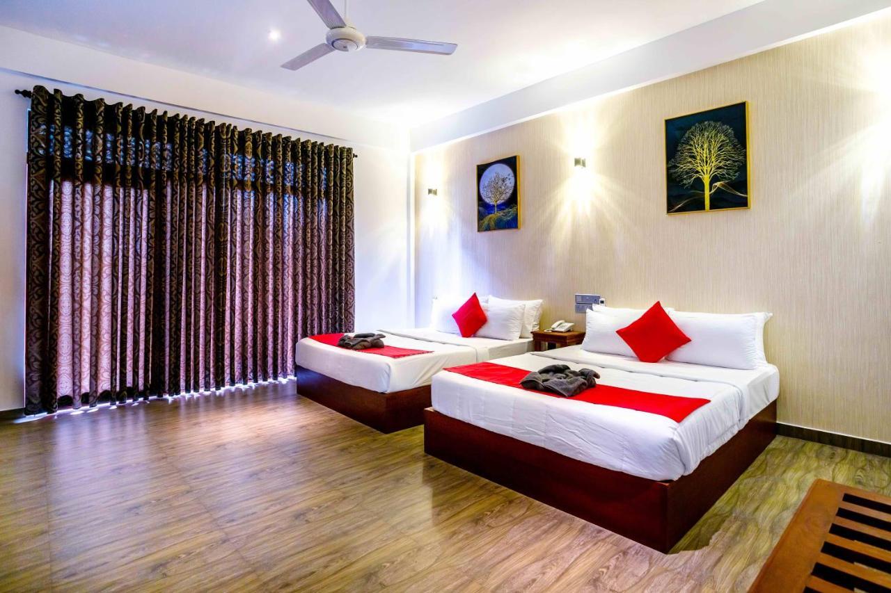 Polhena Grand Resort & Banquet Matara Buitenkant foto