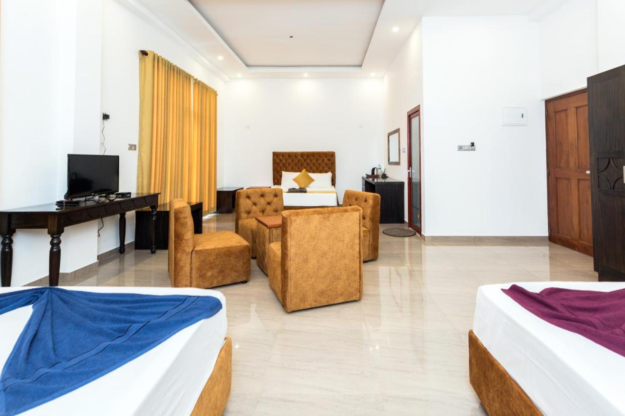 Polhena Grand Resort & Banquet Matara Buitenkant foto