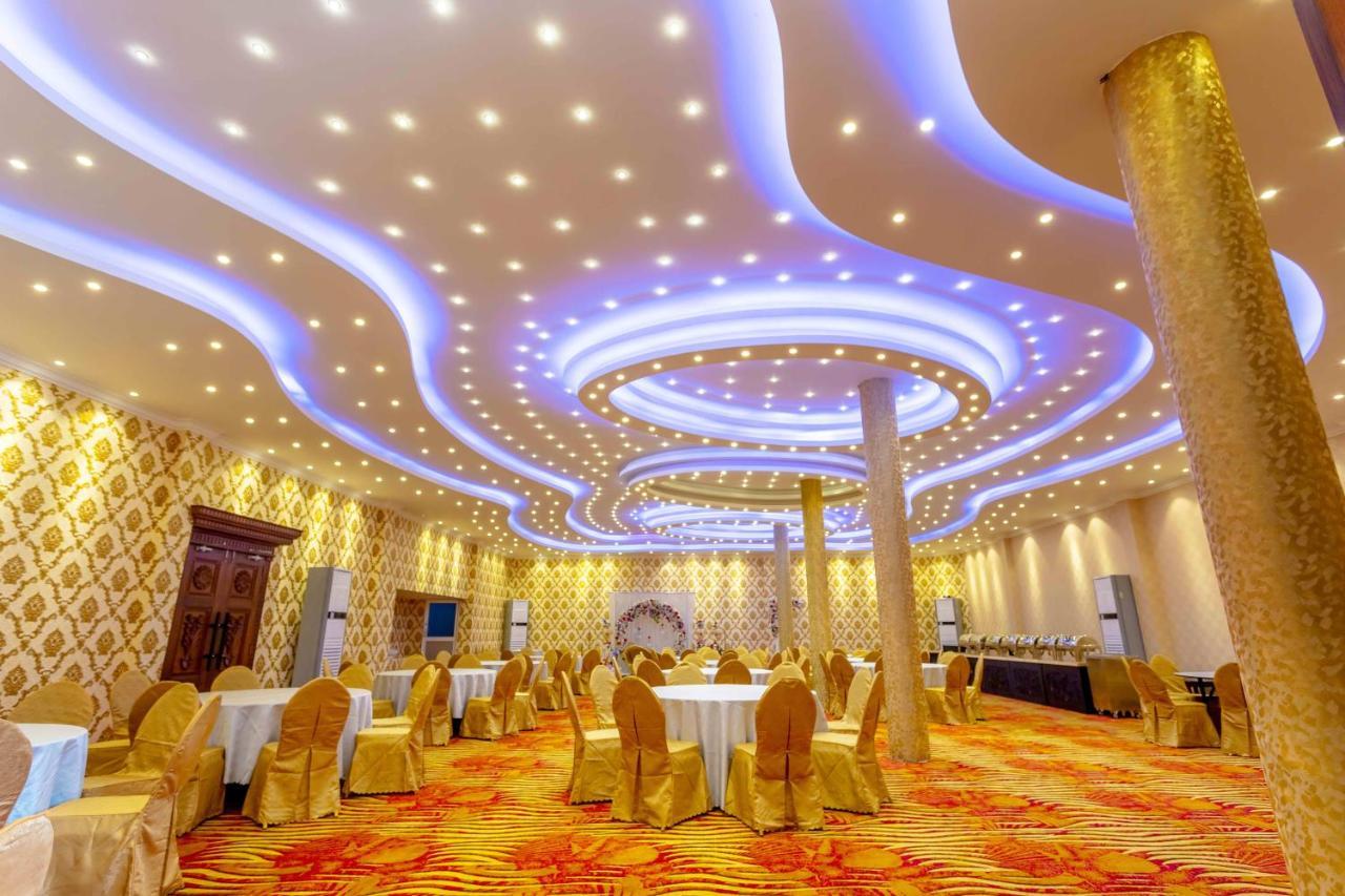 Polhena Grand Resort & Banquet Matara Buitenkant foto