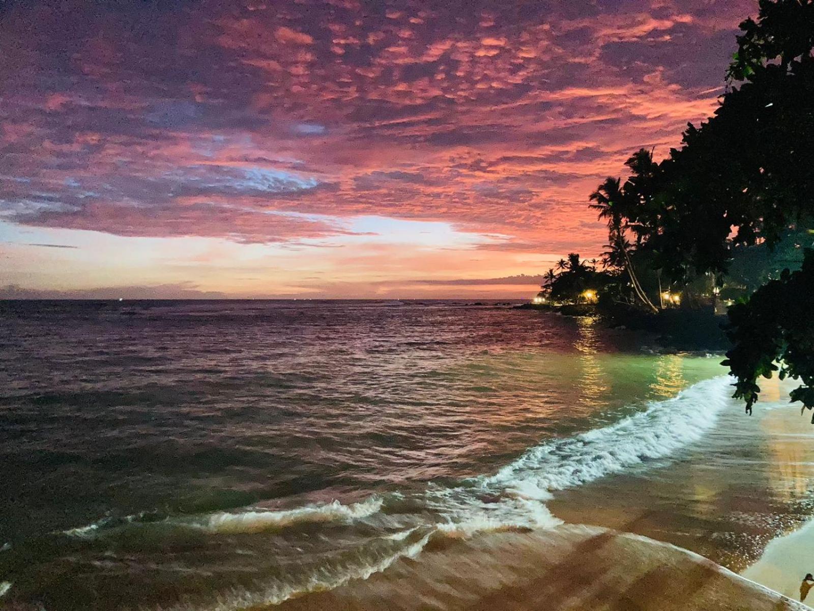 Polhena Grand Resort & Banquet Matara Buitenkant foto